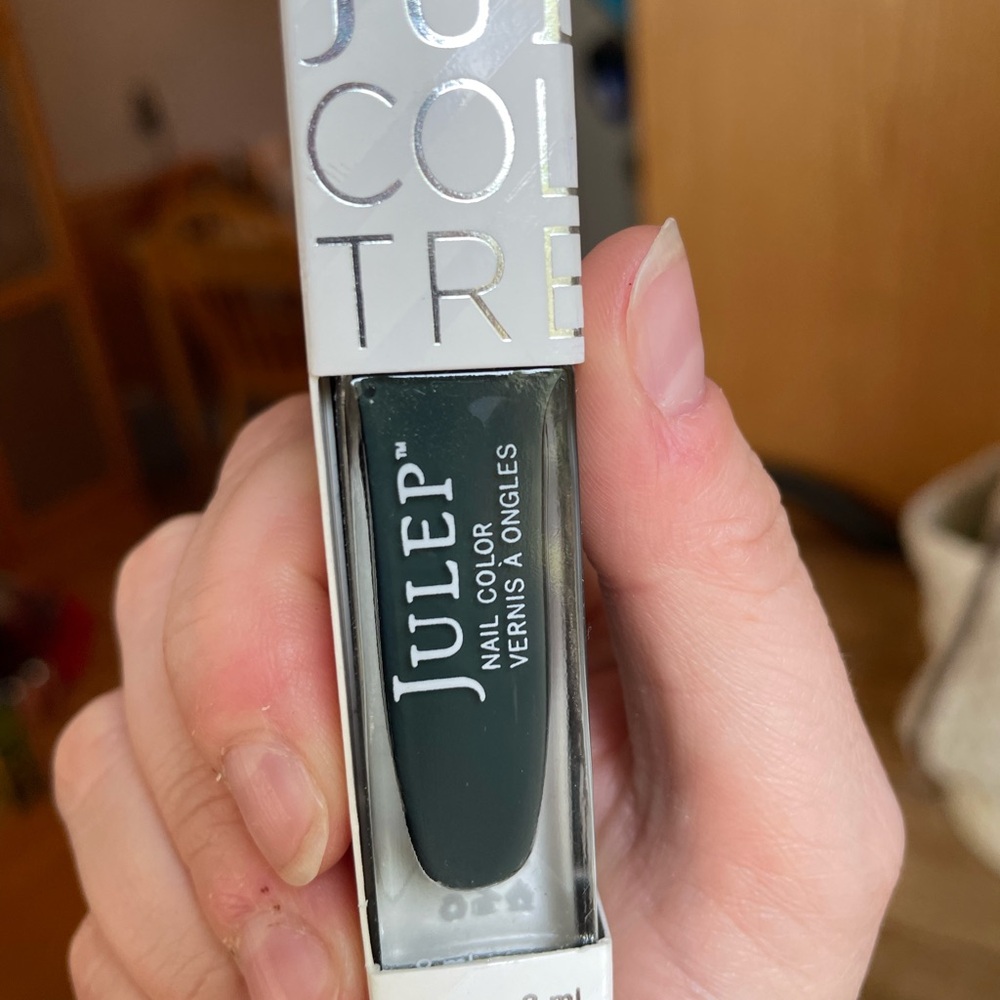 Julep NIB Rock Solid